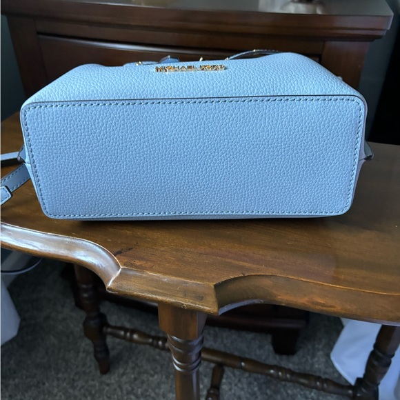 NWT!! Michael Kors Emilia Small Crossbody Satchel. - Picture 8 of 10